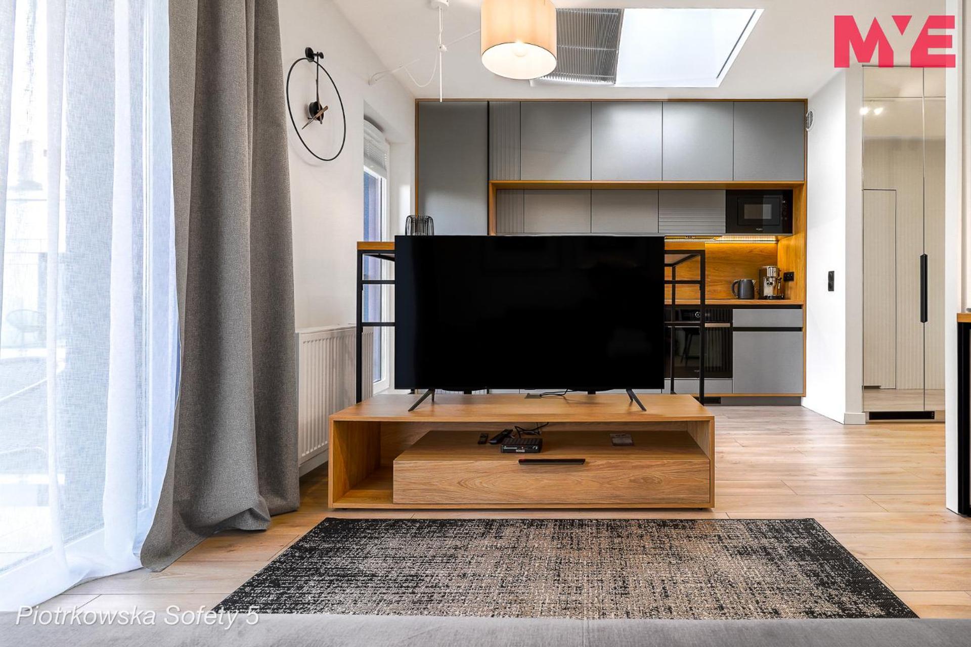 Apartament MYE_Piotrkowska 44 *